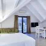 Alley Boutique And Hotel