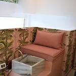 Hotell Alley Boutique And 4*