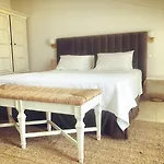 Alley Boutique And 4* Argostoli (Kefalonia)