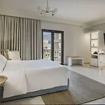 Alley Boutique And 4*