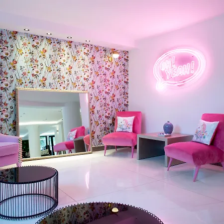 Alley Boutique And Αργοστόλι