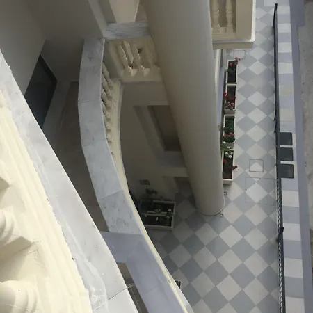 Alley Boutique And Hotel