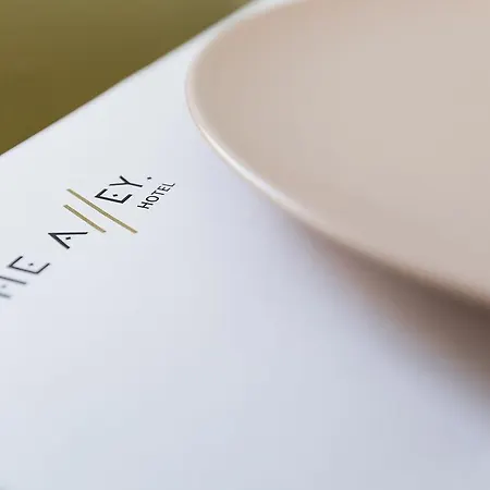 Alley Boutique And Hotel 4*