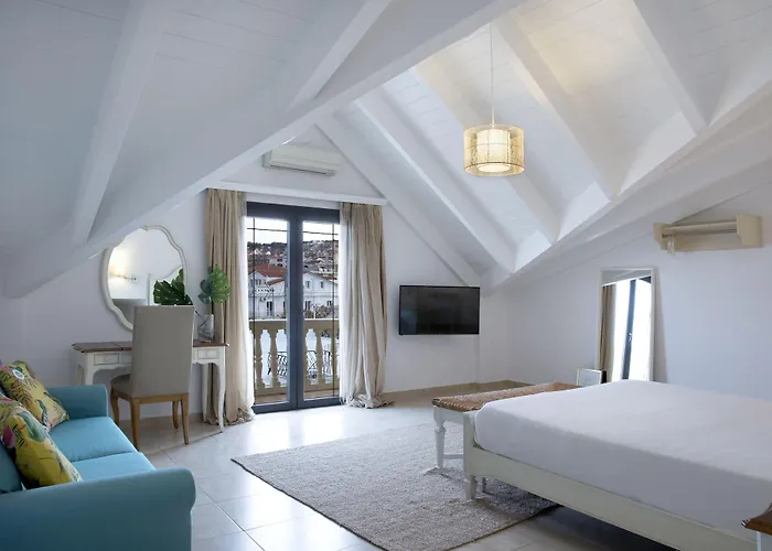 Alley Boutique And Ξενοδοχείο 4*