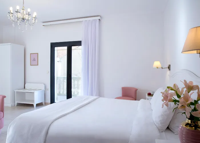 Alley Boutique And Hotel