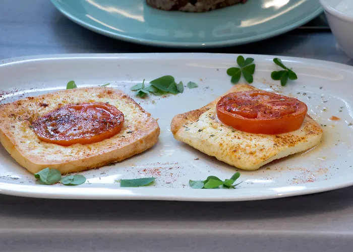 Hotel Alley Boutique And 4*