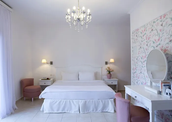 Alley Boutique And Hotel