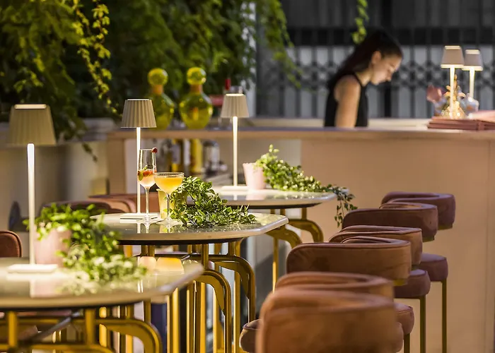 Alley Boutique And Ξενοδοχείο 4*