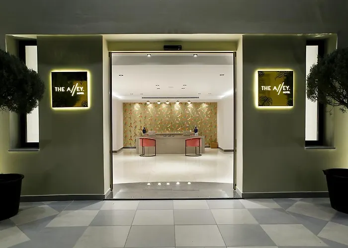 Alley Boutique And Hotel