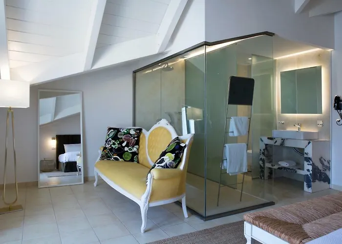 Alley Boutique And Hotel 4*