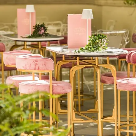 فندق Alley Boutique And أرغوستولي