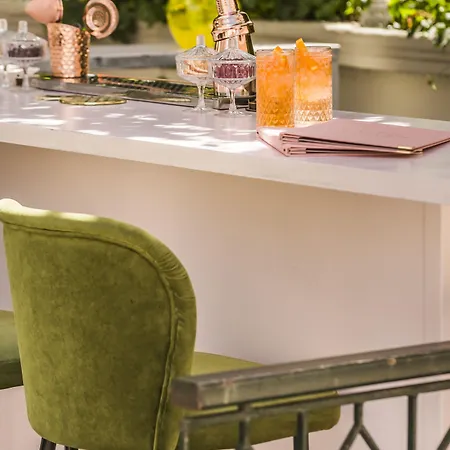 Hotel Alley Boutique And