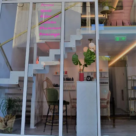 Alley Boutique And 4* أرغوستولي