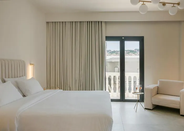 Hotel Alley Boutique And